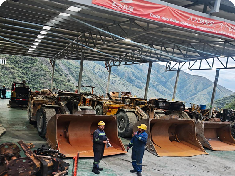 Chargeuses et camions pour mines souterraines sur le projet FAMBITION en Colombie
