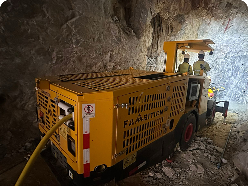 Foreuse souterraine g&eacute;ante FAMBITION en op&eacute;ration sur un projet minier en Turquie