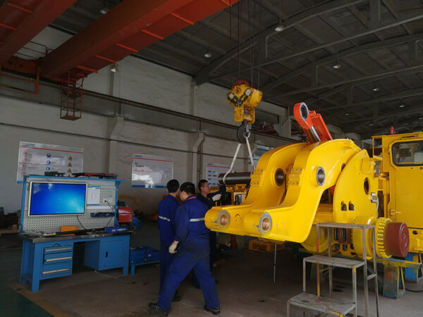 Camion minier souterrain